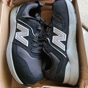 New Balance Elite Lite WUELEHBZ Women's 7 Black Composite Toe Work Shoes WIDE